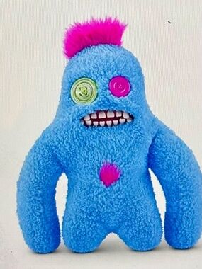 Fuggler "Hairy Fuggs SasQoosh" Tuft 9-Inch Plush (Series 1) NWT IN SEALED BOX.